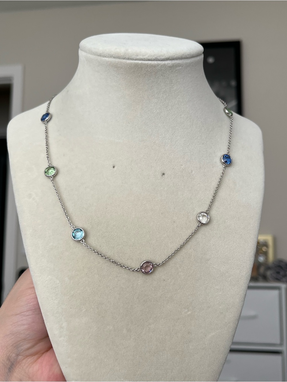 Silver Tone Circle Dainty Simple Pastel Crystal Necklace Collar 17”